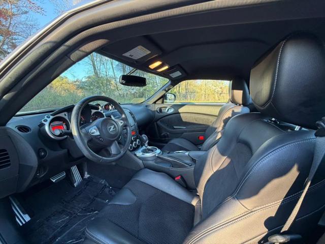 2009 Nissan 370Z Touring