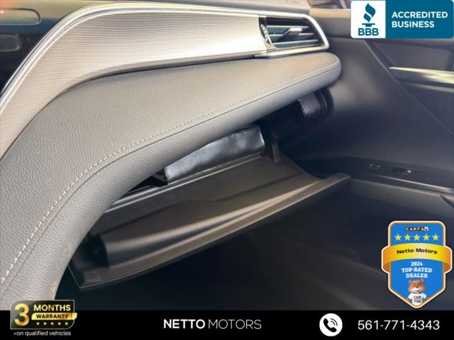 2018 Toyota Camry SE