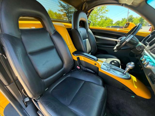 2004 Chevrolet SSR Base