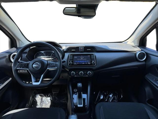 2020 Nissan Versa S Xtronic CVT