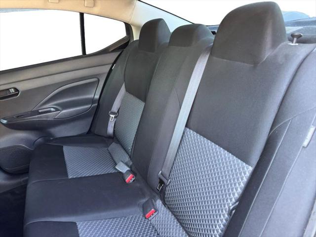 2020 Nissan Versa S Xtronic CVT