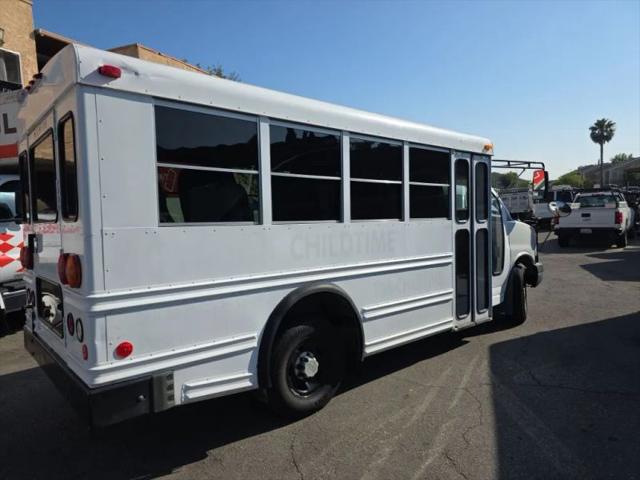 2007 Chevrolet Express Cutaway Work Van