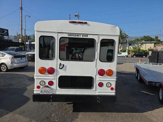 2007 Chevrolet Express Cutaway Work Van
