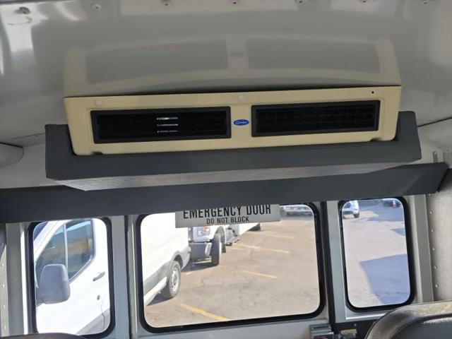 2007 Chevrolet Express Cutaway Work Van