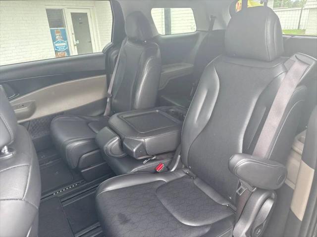 2025 Kia Carnival MPV LXS