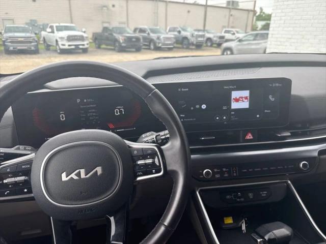 2025 Kia Carnival MPV LXS