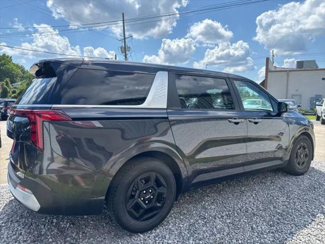 2025 Kia Carnival MPV LXS