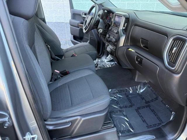 2020 Chevrolet Silverado 1500 4WD Crew Cab Short Bed LT