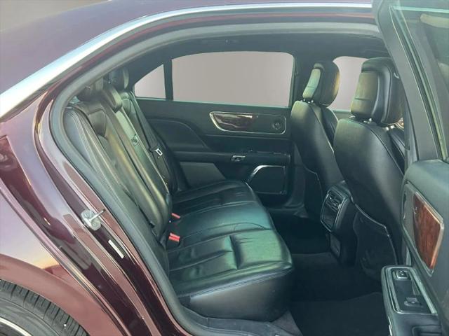 2017 Lincoln Continental Select