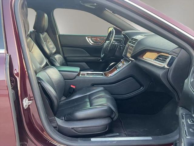 2017 Lincoln Continental Select
