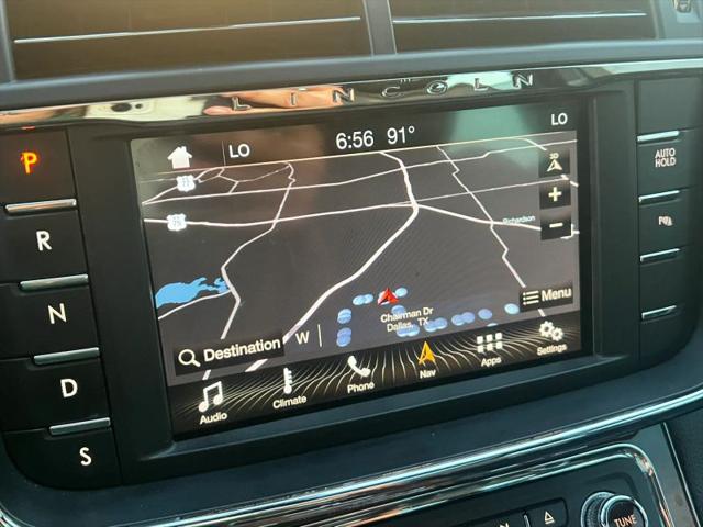 2017 Lincoln Continental Select