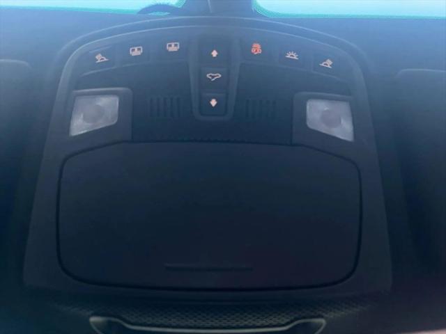 2017 Lincoln Continental Select