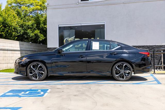 2024 Nissan Altima SR FWD