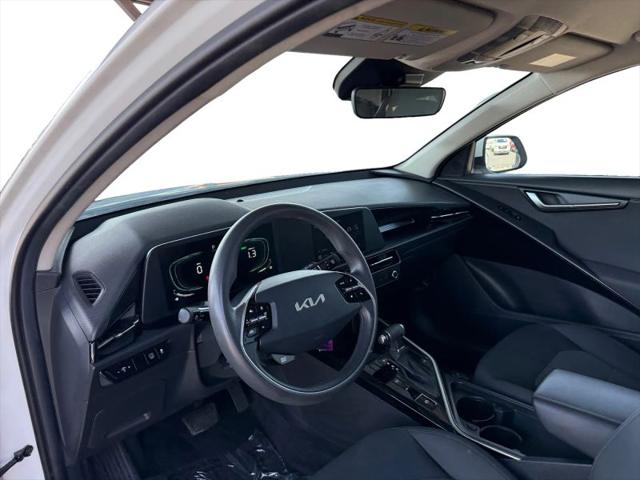 2024 Kia Niro LX