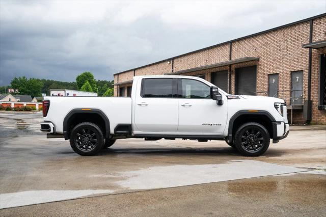 2024 GMC Sierra 3500HD 4WD Crew Cab Standard Bed AT4
