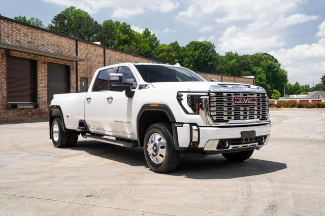 2024 GMC Sierra 3500HD 4WD Crew Cab Long Bed Denali