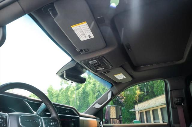2024 GMC Sierra 3500HD 4WD Crew Cab Long Bed Denali