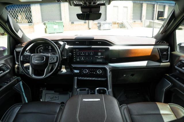 2024 GMC Sierra 3500HD 4WD Crew Cab Long Bed Denali