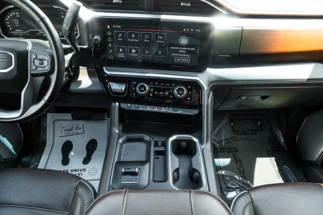 2024 GMC Sierra 3500HD 4WD Crew Cab Long Bed Denali