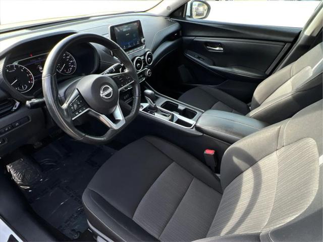 2024 Nissan Sentra SV Xtronic CVT
