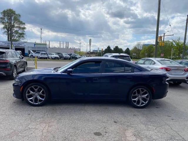2017 Dodge Charger SXT RWD