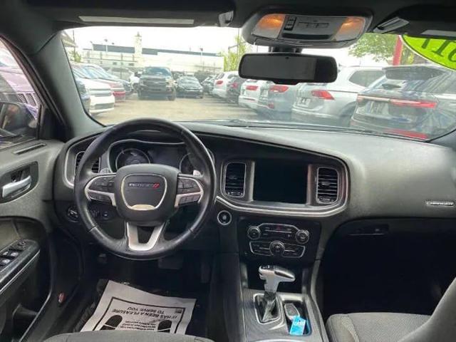 2017 Dodge Charger SXT RWD