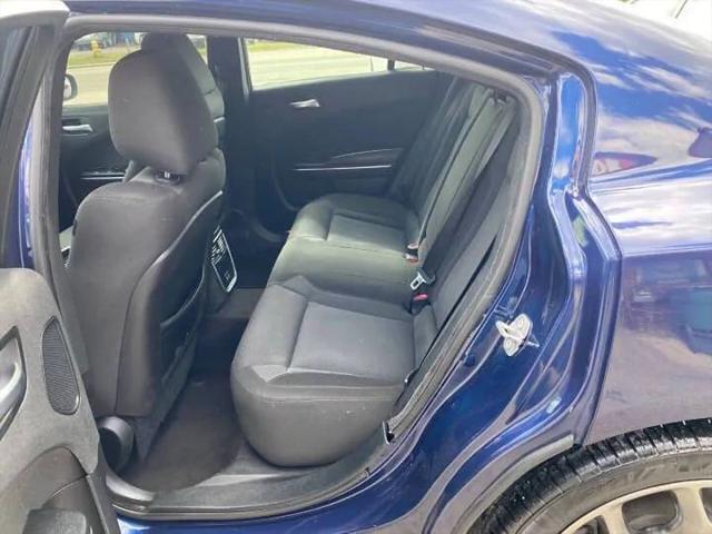 2017 Dodge Charger SXT RWD
