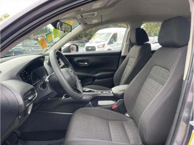2025 Honda HR-V AWD LX