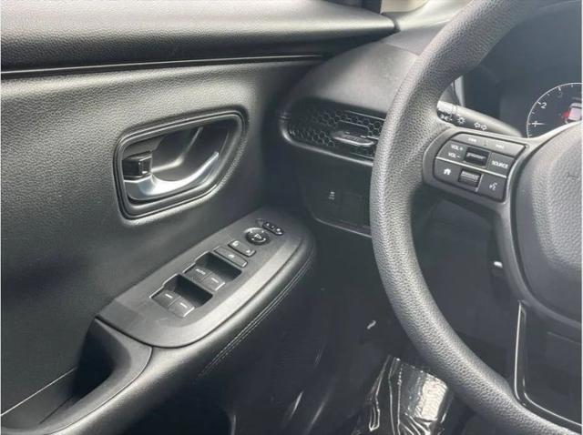 2025 Honda HR-V AWD LX