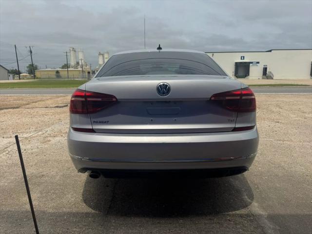 2018 Volkswagen Passat 2.0T S