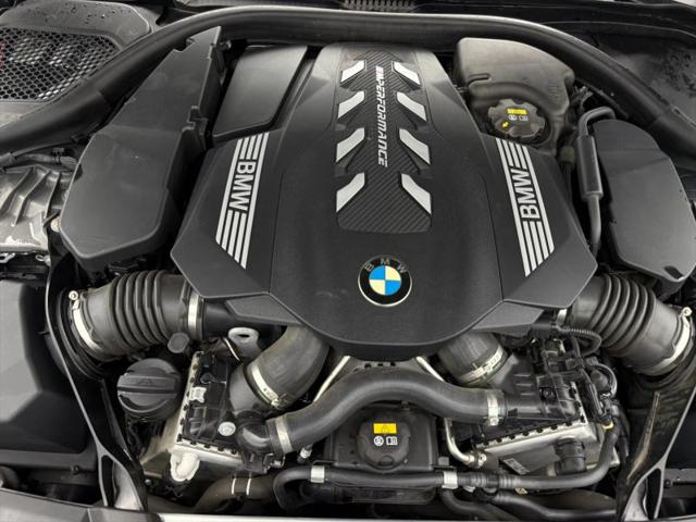 2022 BMW M5 i xDrive
