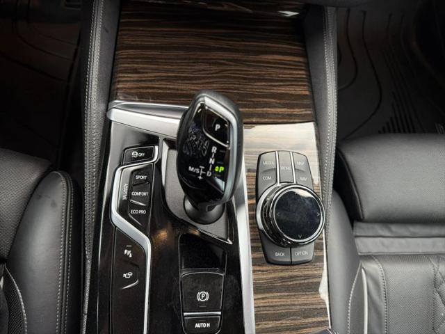 2022 BMW M5 i xDrive