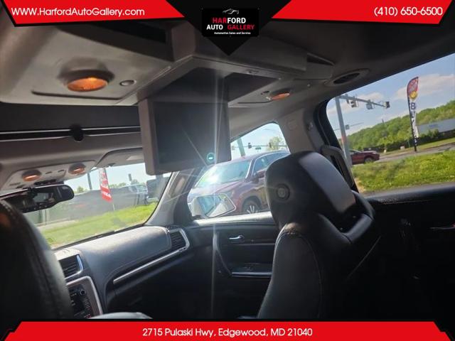2016 GMC Acadia Denali
