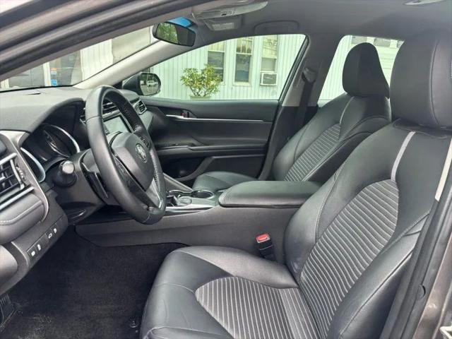 2018 Toyota Camry SE