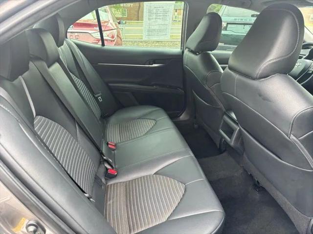 2018 Toyota Camry SE