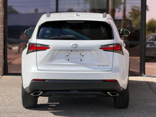2017 Lexus NX 200t 200t
