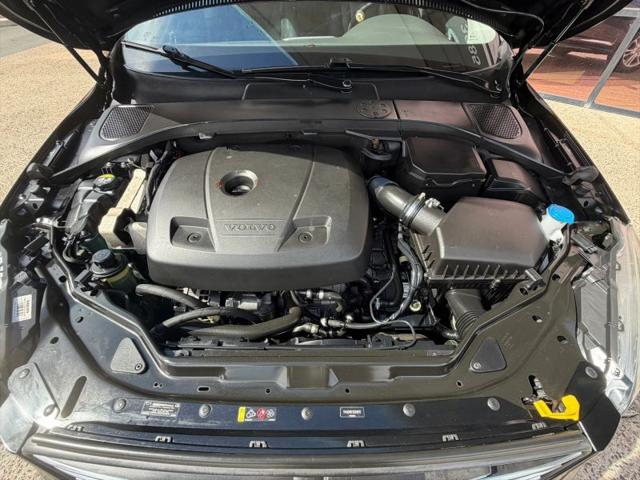 2016 Volvo XC60 T5 Drive-E Premier