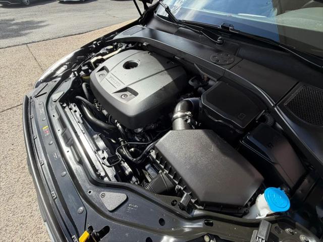 2016 Volvo XC60 T5 Drive-E Premier