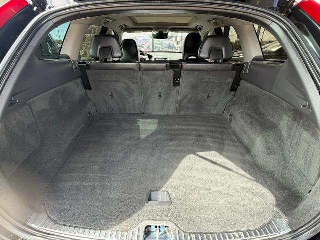 2016 Volvo XC60 T5 Drive-E Premier