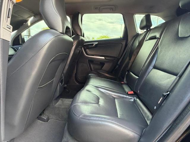 2016 Volvo XC60 T5 Drive-E Premier