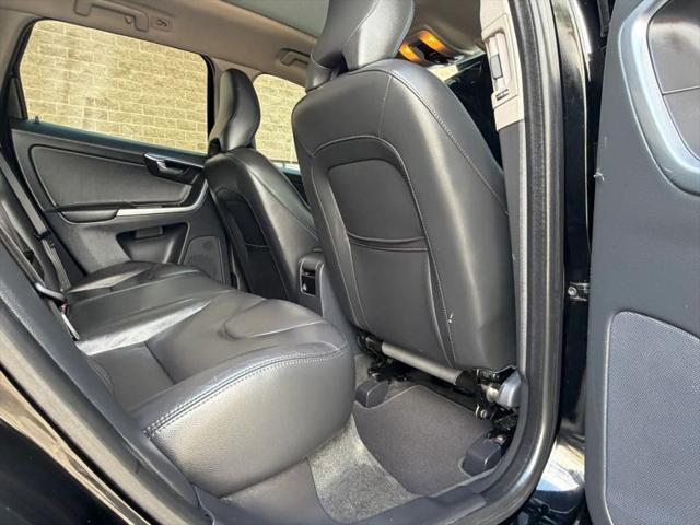 2016 Volvo XC60 T5 Drive-E Premier
