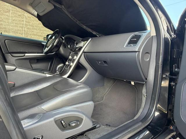 2016 Volvo XC60 T5 Drive-E Premier