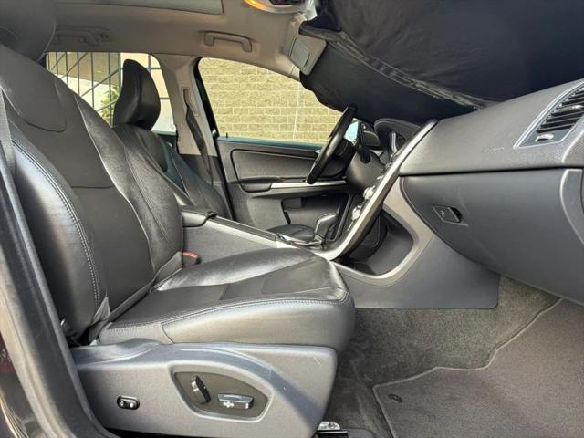 2016 Volvo XC60 T5 Drive-E Premier