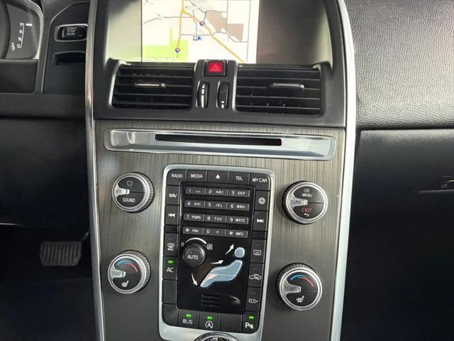 2016 Volvo XC60 T5 Drive-E Premier