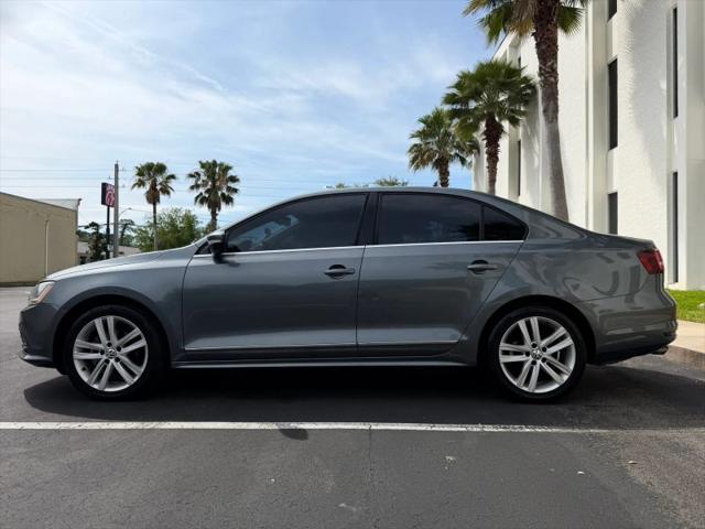 2017 Volkswagen Jetta 1.8T SEL
