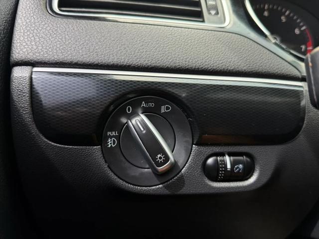2017 Volkswagen Jetta 1.8T SEL