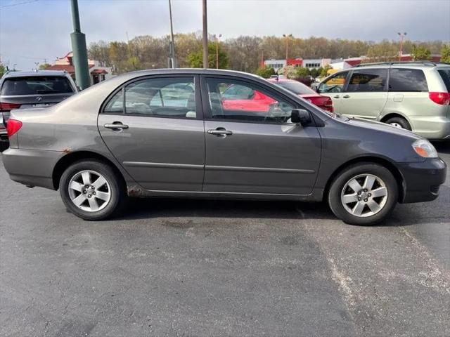 2005 Toyota Corolla LE