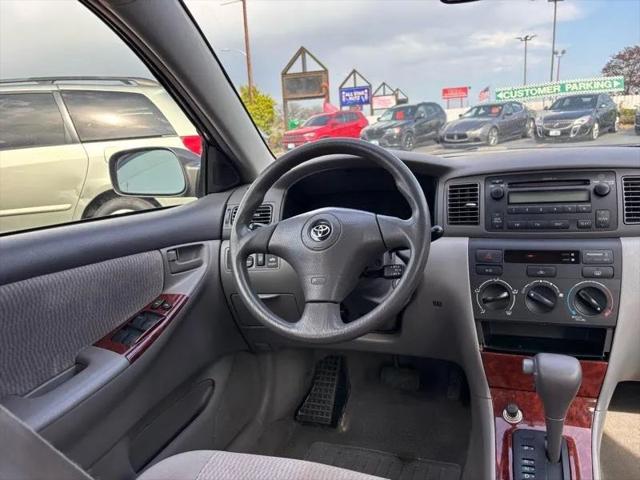 2005 Toyota Corolla LE
