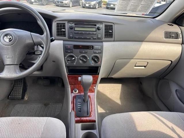 2005 Toyota Corolla LE