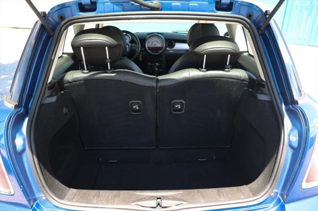 2012 MINI Cooper Cooper